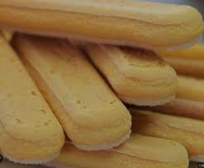 بسكويت سافويار