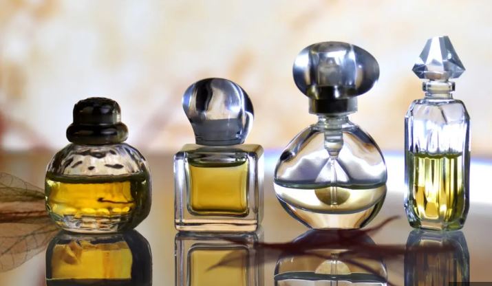 مسرعات تعتيق العطور